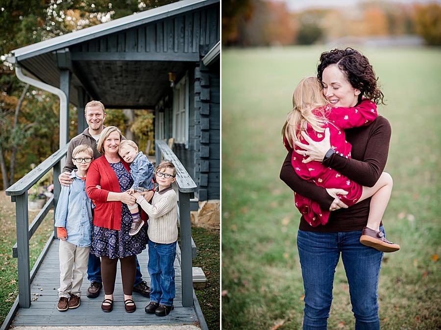 Family of 5 at this 2018 Favorite Portraits by Knoxville Wedding Photographer, Amanda May Photos.