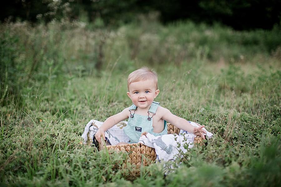 In a basket at this 2018 Favorite Portraits by Knoxville Wedding Photographer, Amanda May Photos.