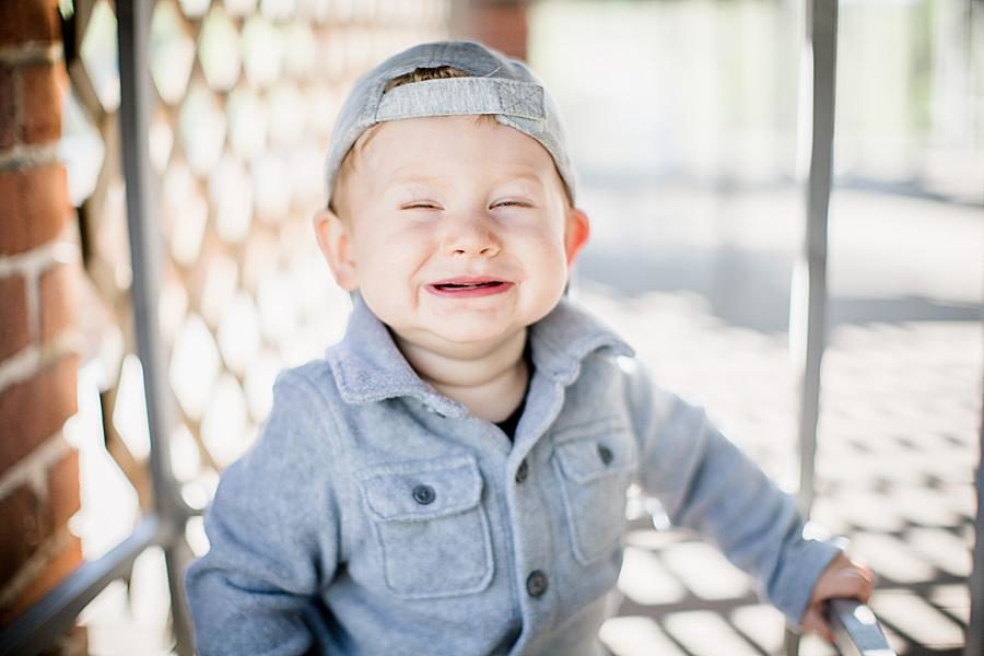 Toddler smiles at this Family by Knoxville Wedding Photographer, Amanda May Photos.