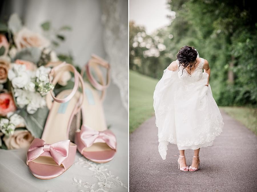 Pink bows at this Whitestone Country Inn bridal session by Knoxville Wedding Photographer, Amanda May Photos.