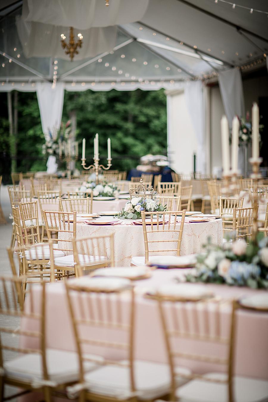 Reception tables at this Castleton Farms Wedding by Knoxville Wedding Photographer, Amanda May Photos.