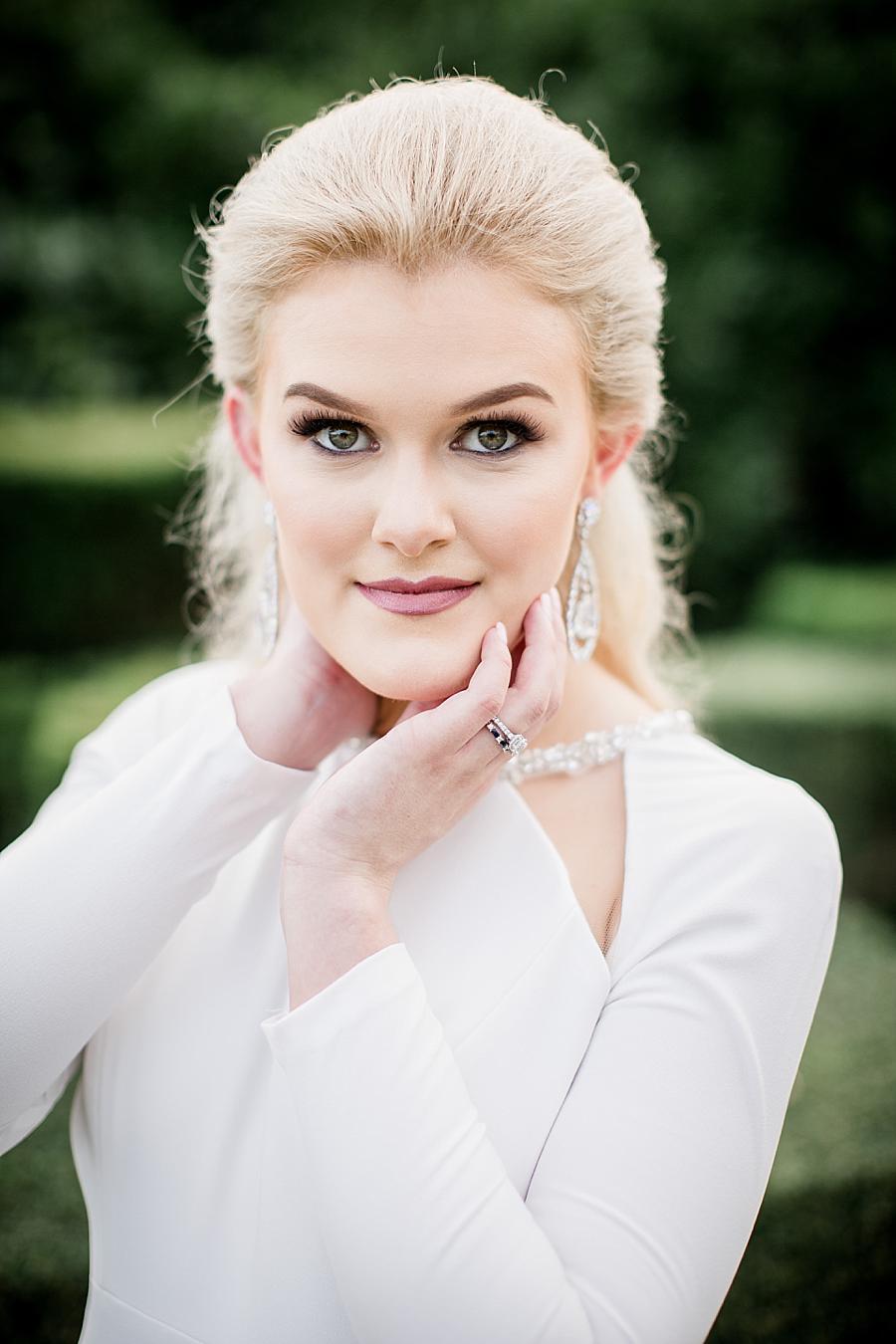 Perfect makeup at this Crescent Bend Bridal Session by Knoxville Wedding Photographer, Amanda May Photos.
