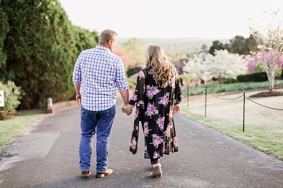 Holding hands at this Baxter Gardens Engagement by Knoxville Wedding Photographer, Amanda May Photos.