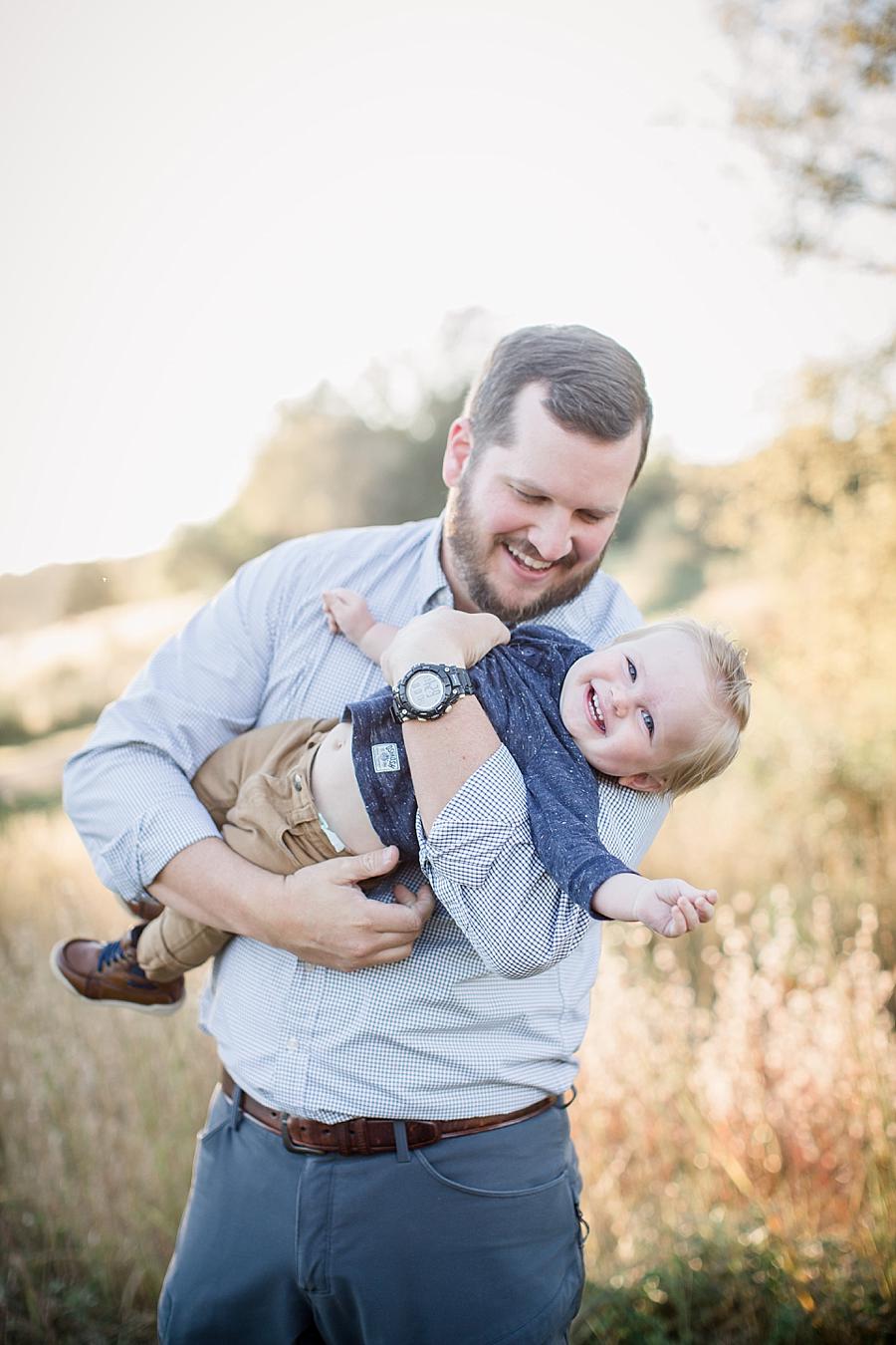 Blue button up at this Melton Hill Park Family Session by Knoxville Wedding Photographer, Amanda May Photos.