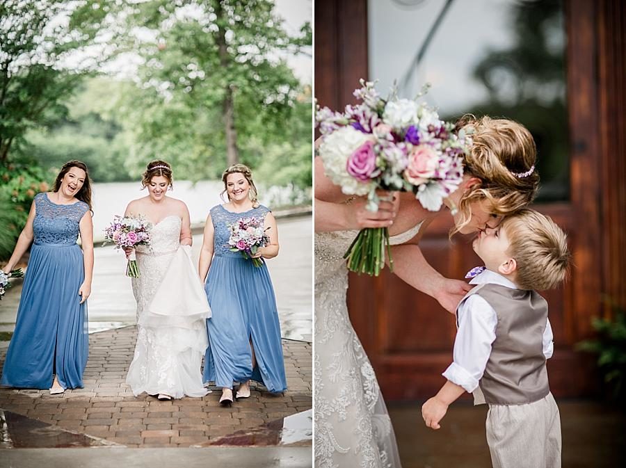 Happy bridal party at this Hunter Valley Pavilion Wedding by Knoxville Wedding Photographer, Amanda May Photos.