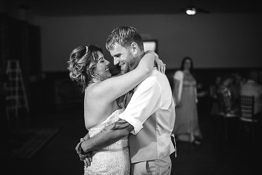 Black and white first dance at this Hunter Valley Pavilion Wedding by Knoxville Wedding Photographer, Amanda May Photos.