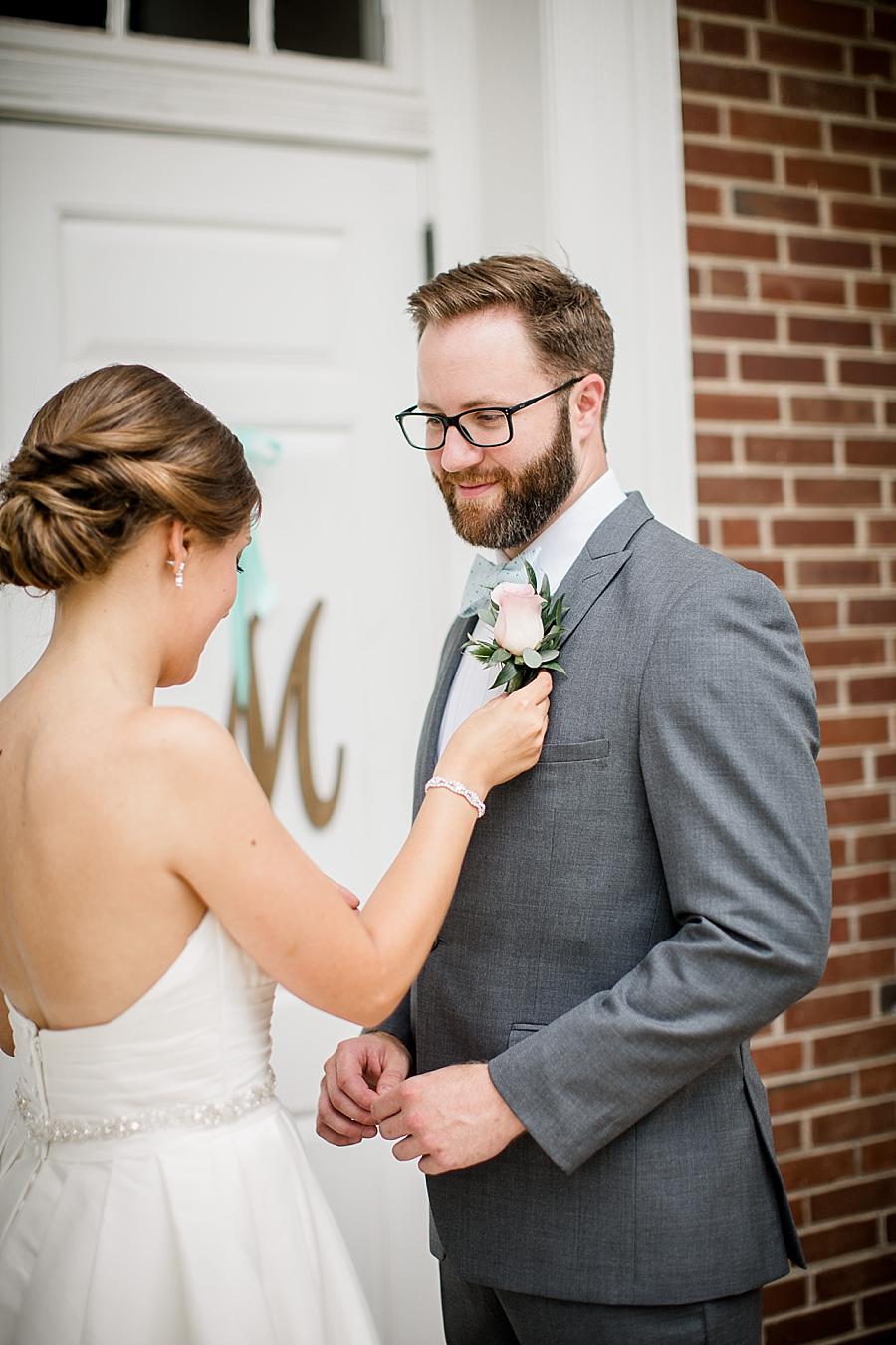 The first look at this Fountain City Church Wedding by Knoxville Wedding Photographer, Amanda May Photos.