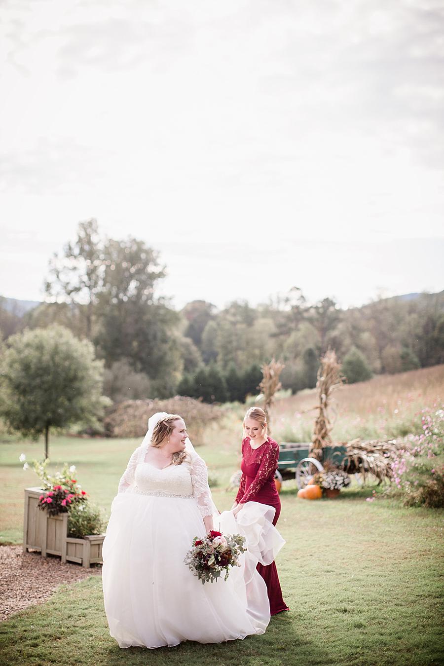 Fall decorations at this Sampson's Hollow Fall Wedding by Knoxville Wedding Photographer, Amanda May Photos.