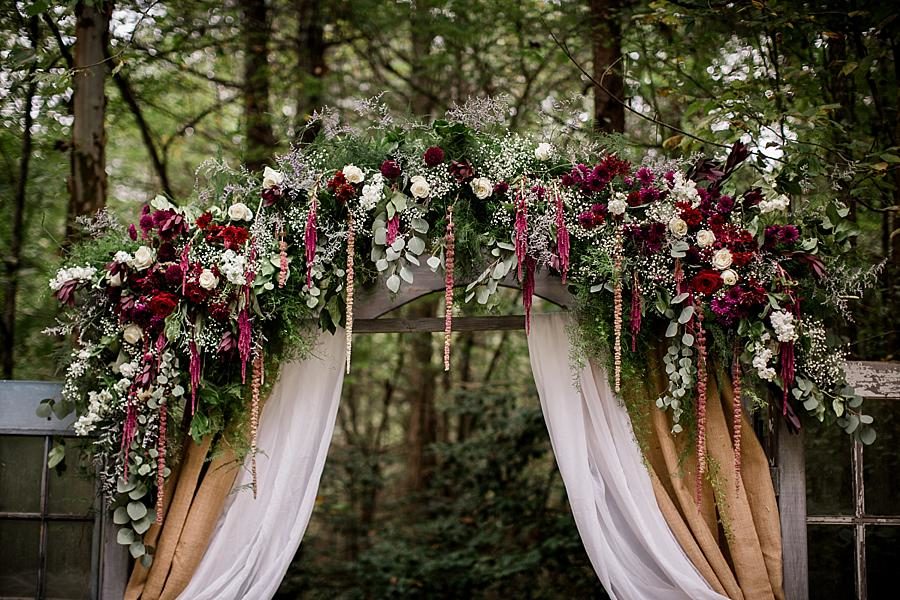 Cranberry roses at this Sampson's Hollow Fall Wedding by Knoxville Wedding Photographer, Amanda May Photos.