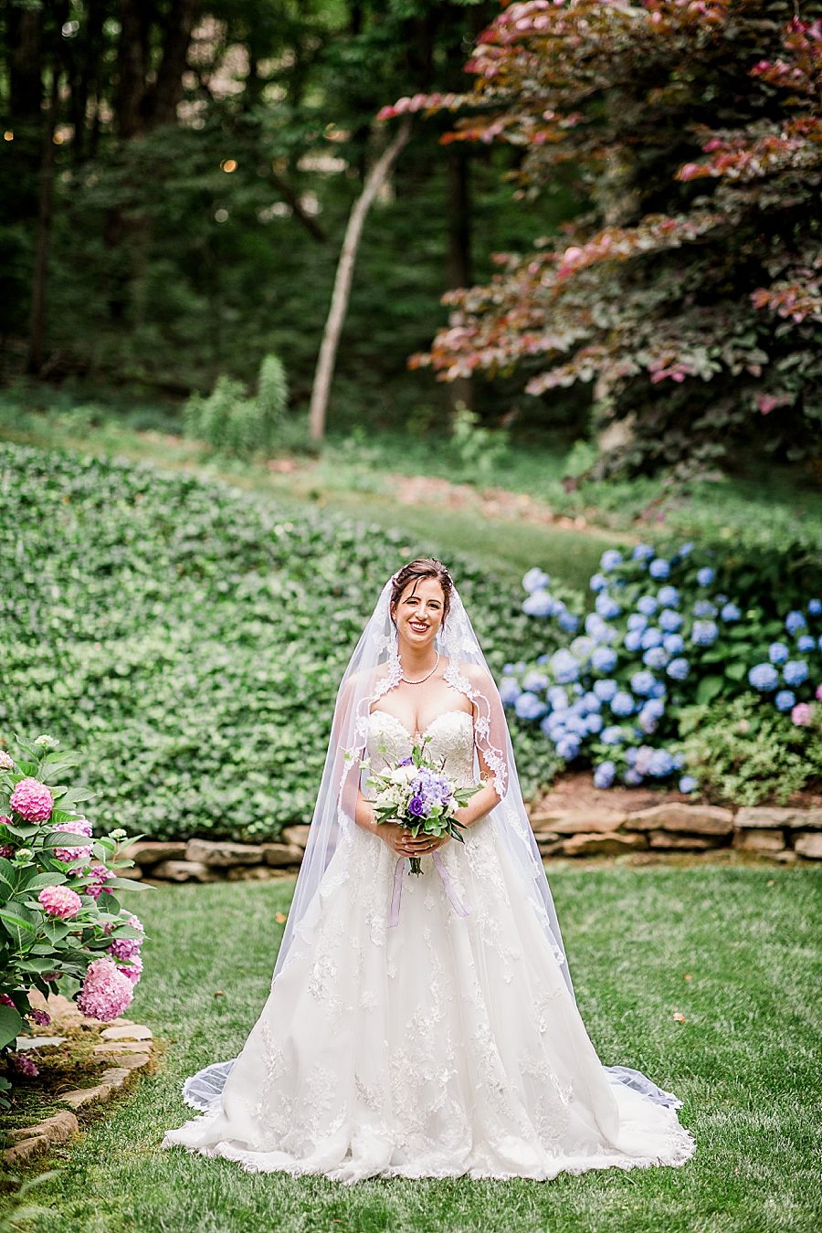 bride and blue hydrangea