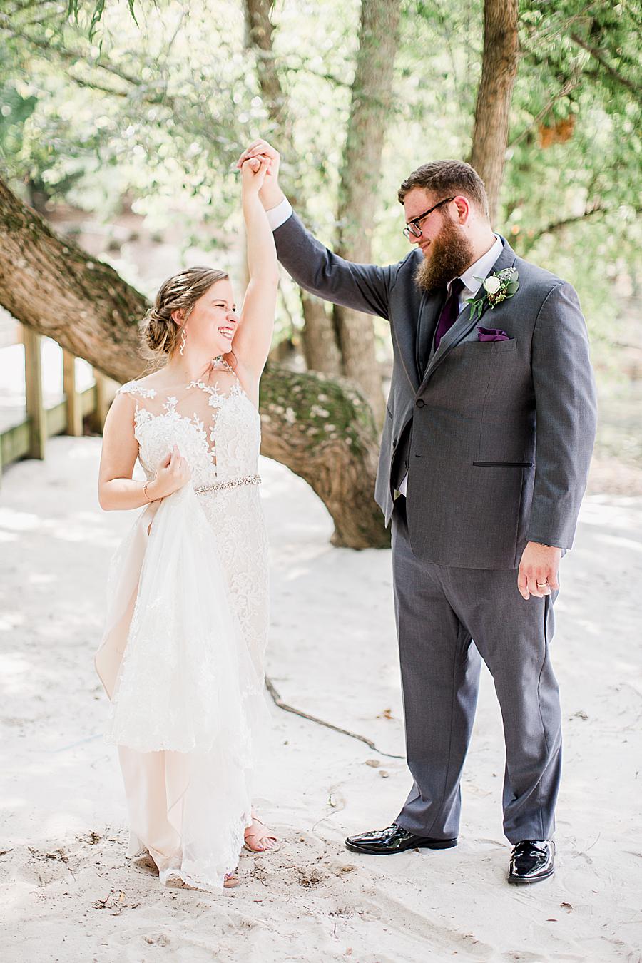 Twirling at this Hunter Valley Pavilion wedding by Knoxville Wedding Photographer, Amanda May Photos.