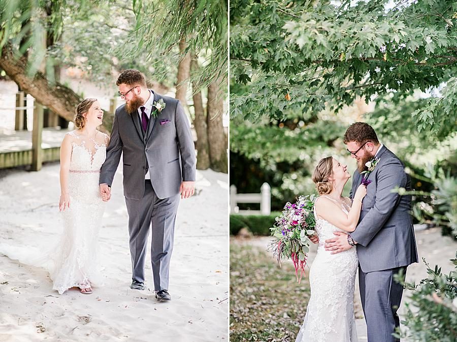 Holding hands at this Hunter Valley Pavilion wedding by Knoxville Wedding Photographer, Amanda May Photos.