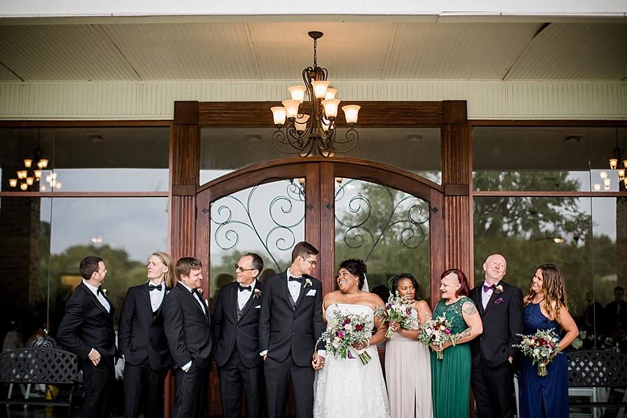 The whole bridal party at this Wedding at Hunter Valley Farm by Knoxville Wedding Photographer, Amanda May Photos.