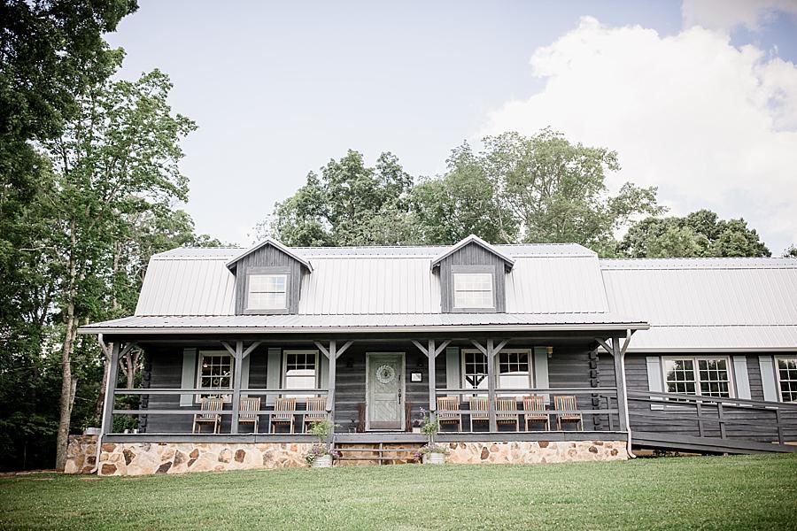 Farmhouse at this Estate of Grace Wedding by Knoxville Wedding Photographer, Amanda May Photos.