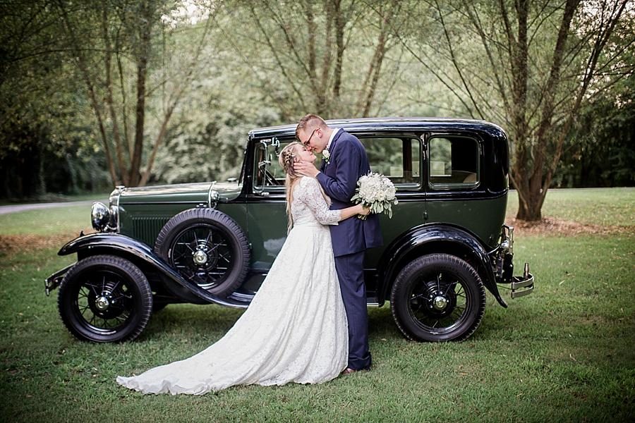 Vintage car at this Cheval Manor Wedding by Knoxville Wedding Photographer, Amanda May Photos.