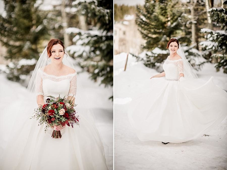 Bride in the snow at this Colorado Destination Wedding by Knoxville Wedding Photographer, Amanda May Photos.