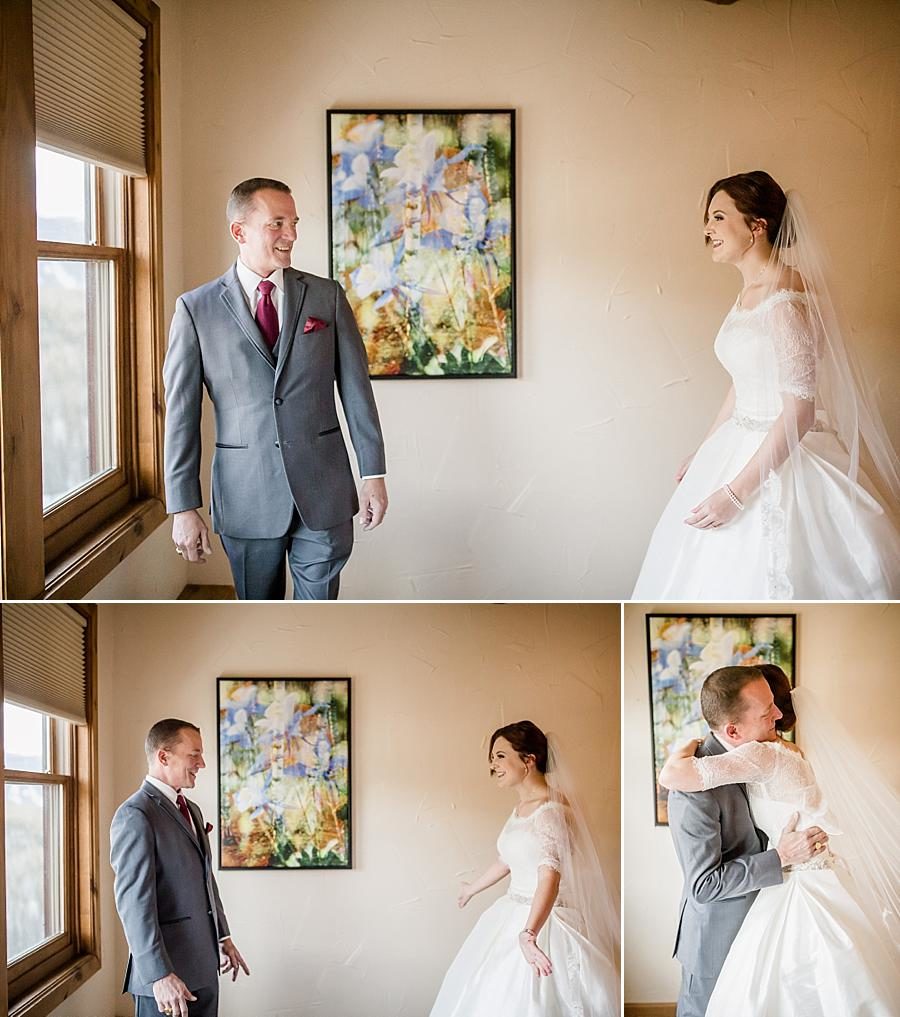 Escort first look at this Colorado Destination Wedding by Knoxville Wedding Photographer, Amanda May Photos.