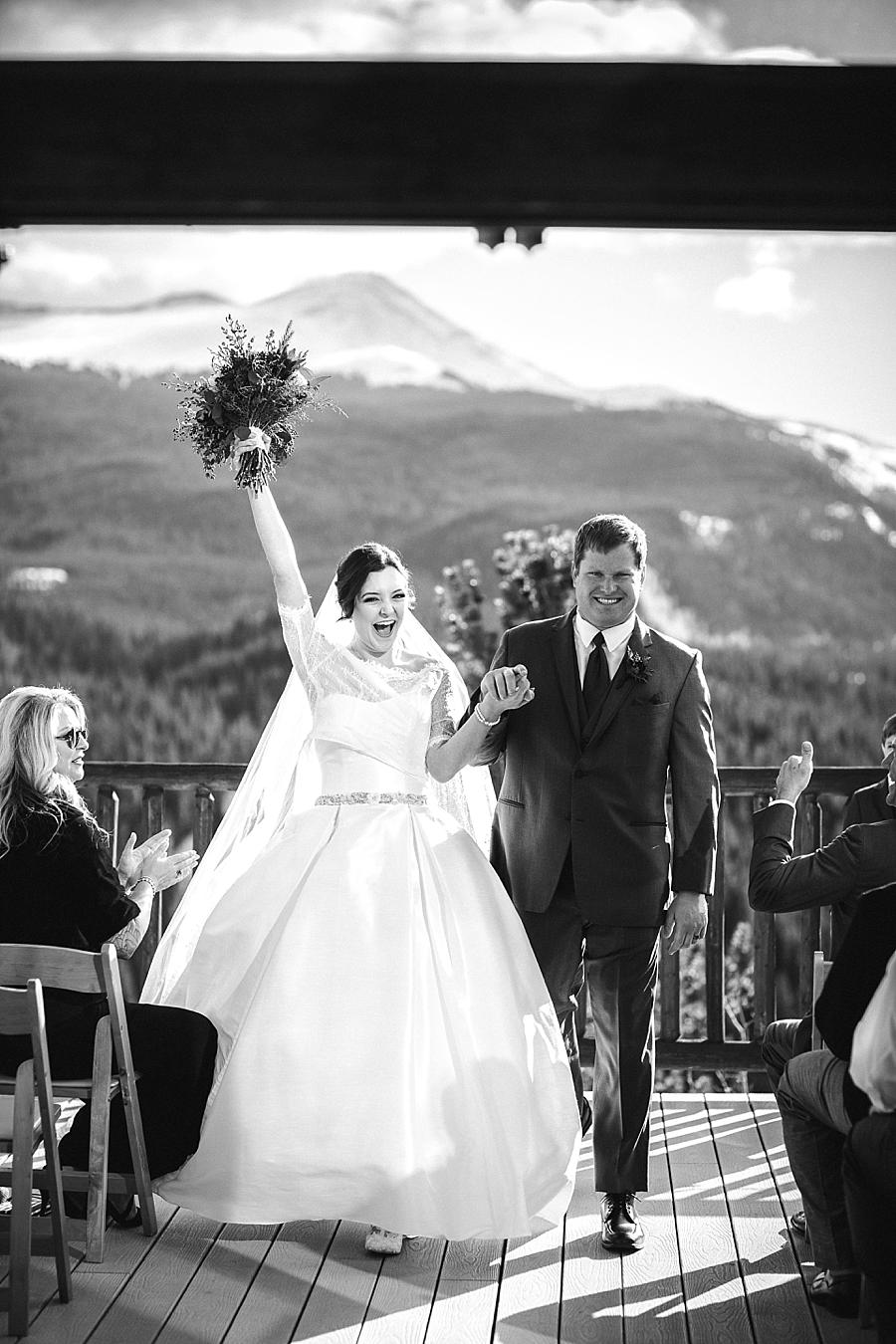 Just married at this Colorado Destination Wedding by Knoxville Wedding Photographer, Amanda May Photos.