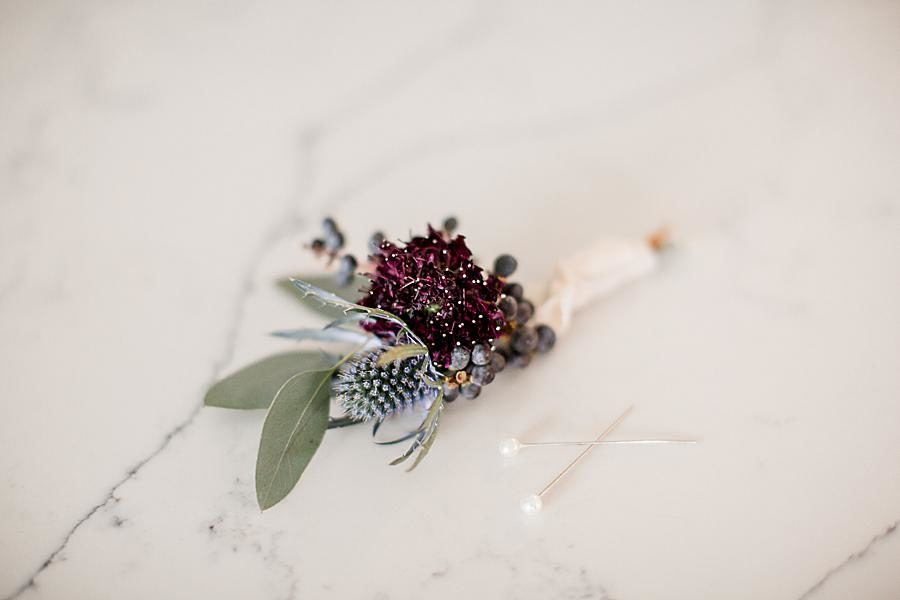 Boutonnière at this Lexington Courthouse Wedding by Knoxville Wedding Photographer, Amanda May Photos. 