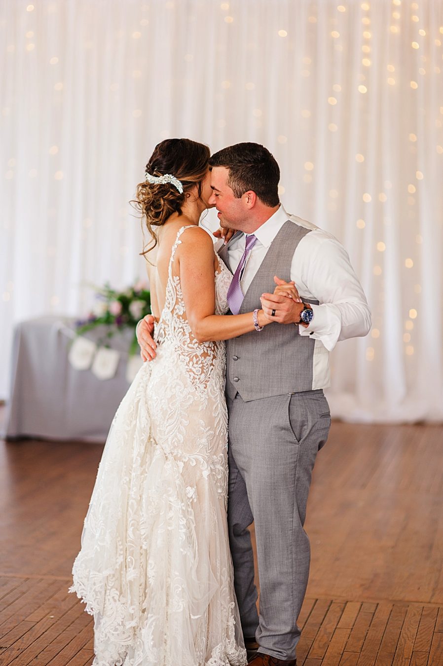 first dance at this lighthouse knoxville wedding