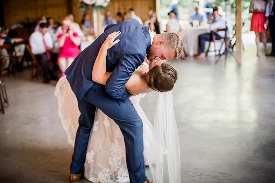Dip kiss at this RiverView Family Farm Wedding by Knoxville Wedding Photographer, Amanda May Photos.