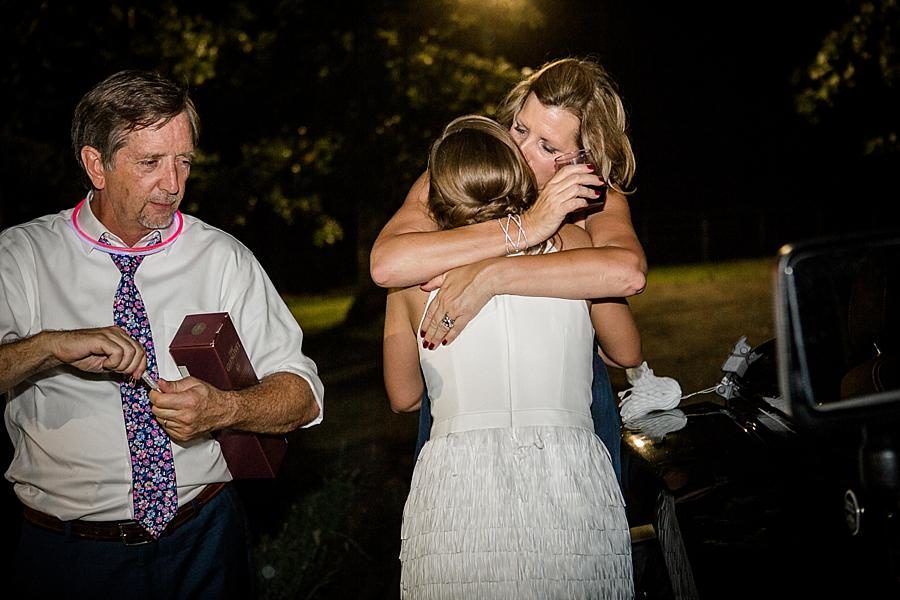 Last goodbyes at this RiverView Family Farm Wedding by Knoxville Wedding Photographer, Amanda May Photos.