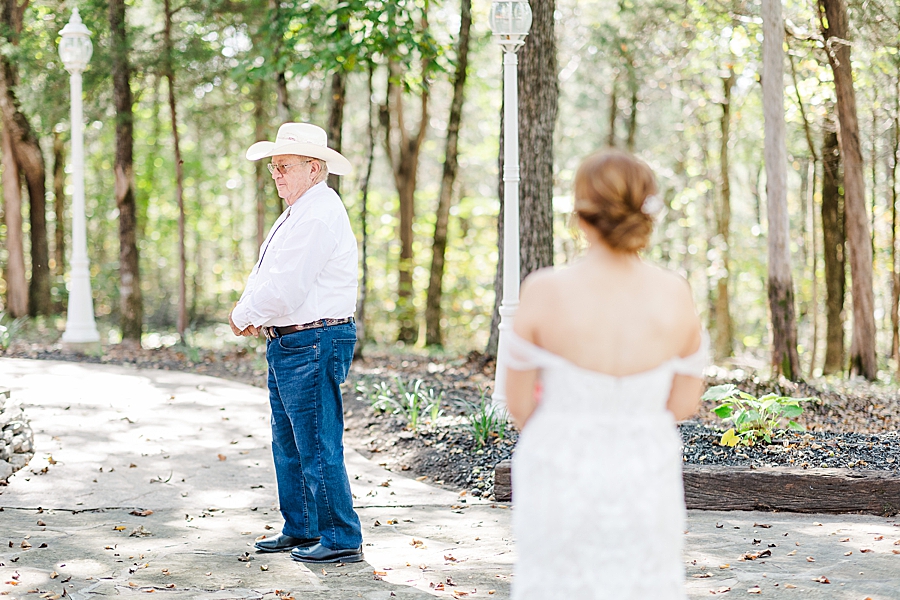 turning around at this stone gate farm wedding