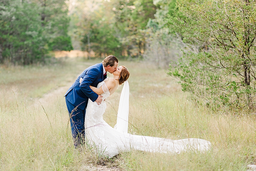 dip kiss at this stone gate farm wedding