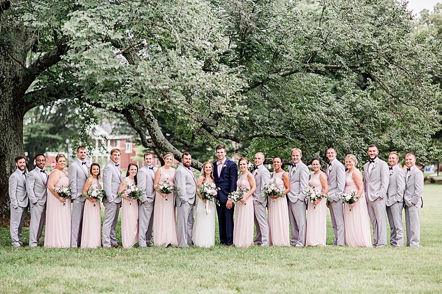 Wedding party pose by Knoxville Wedding Photographer, Amanda May Photos.