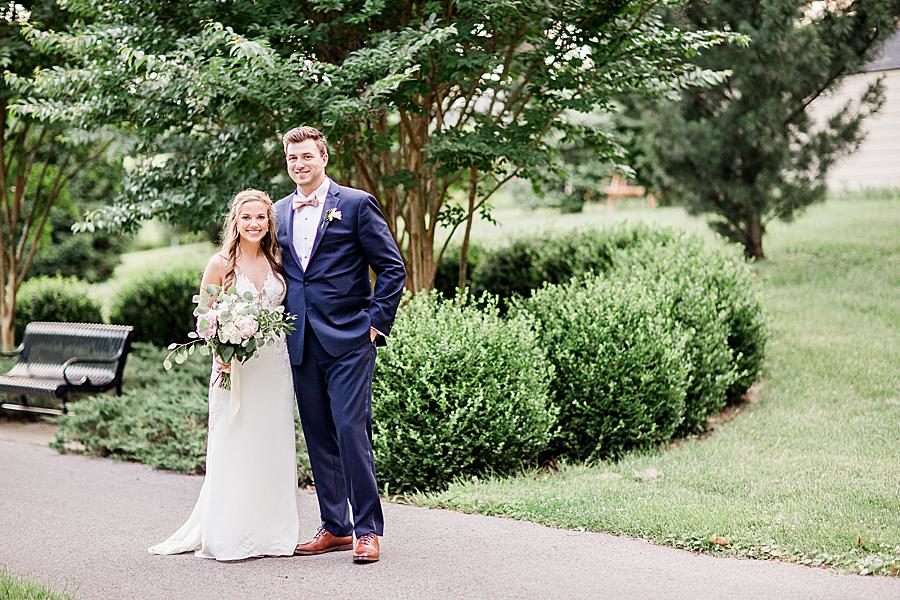 Outdoor portraits by Knoxville Wedding Photographer, Amanda May Photos.