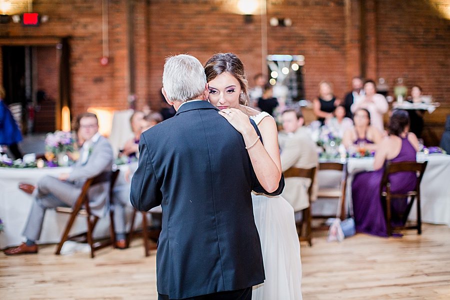 Bride and dad by Knoxville Photographer, Amanda May Photos.
