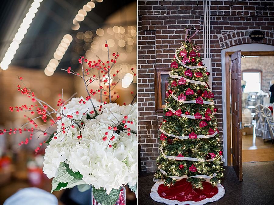 Holly berries at this The Foundry Wedding by Knoxville Wedding Photographer, Amanda May Photos.