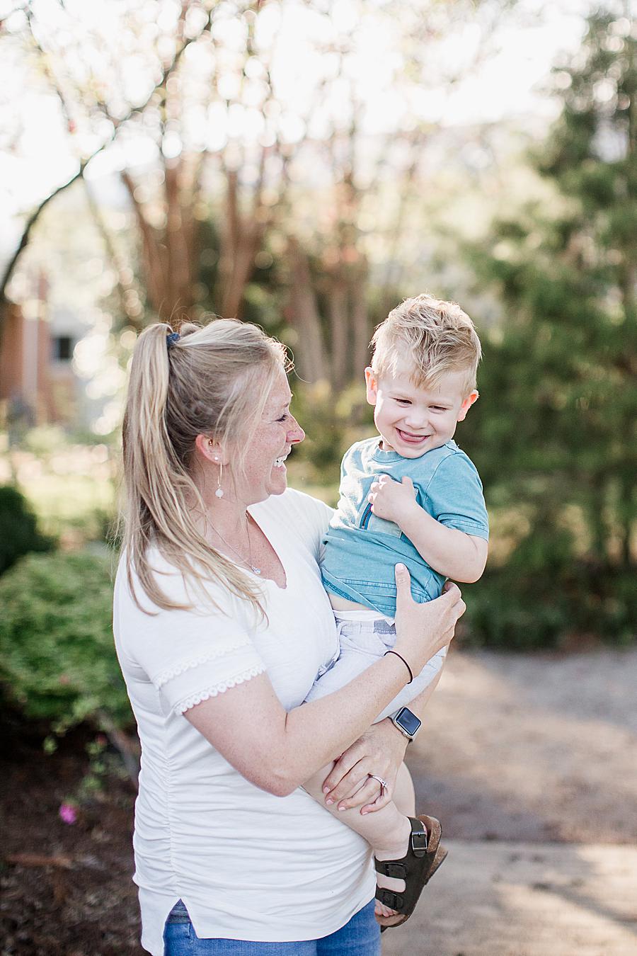 Blue shirt at this Mommy & Me Session by Knoxville Wedding Photographer, Amanda May Photos.