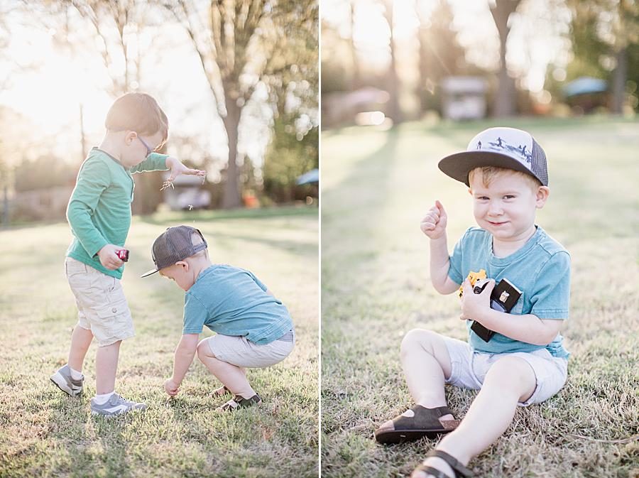 Golden hour at this Mommy & Me Session by Knoxville Wedding Photographer, Amanda May Photos.