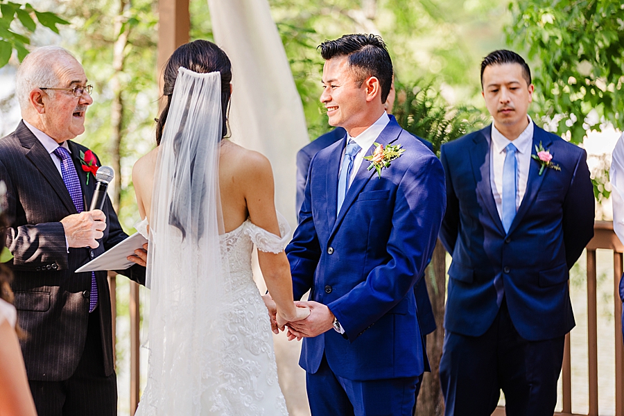 exchanging vows at this vietnamese wedding