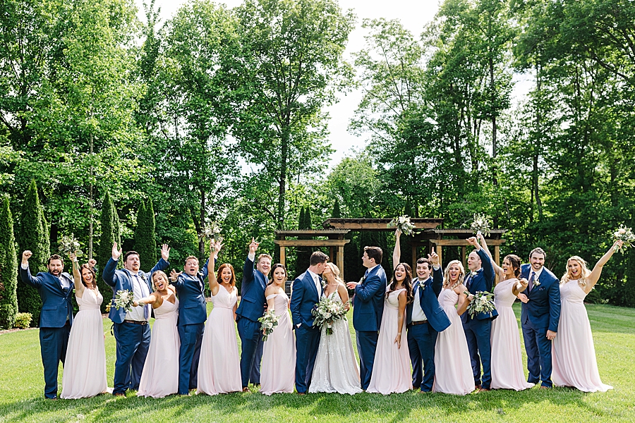 The whole wedding party at castleton farms vineyard