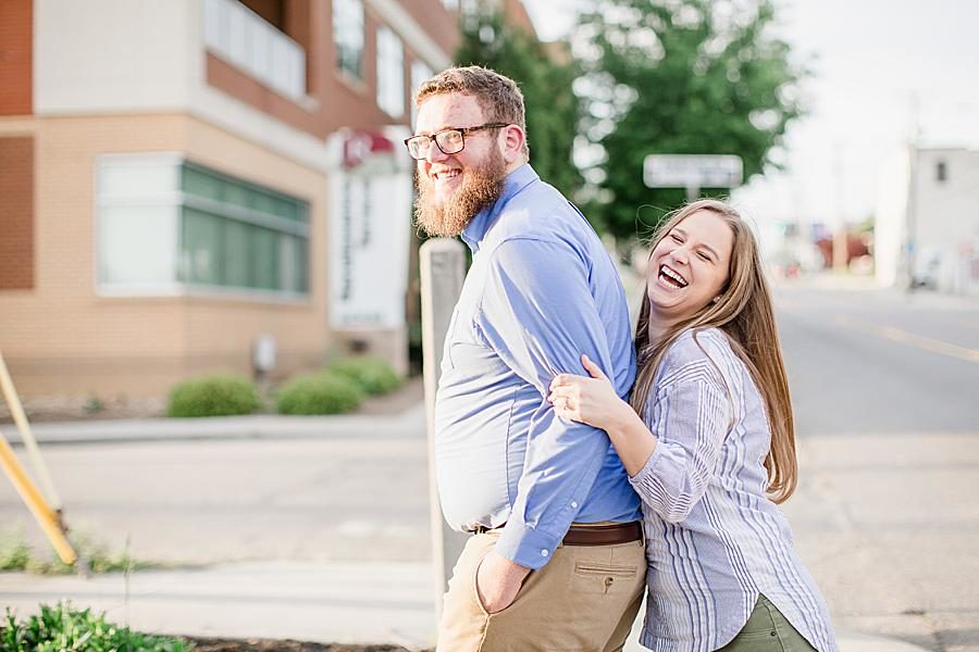 Blue shirts at this downtown engagement by Knoxville Wedding Photographer, Amanda May Photos.