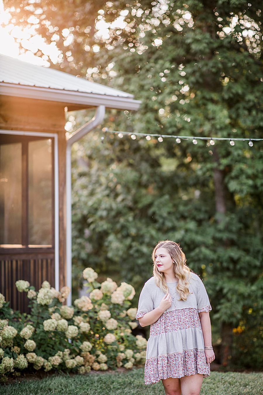 Golden hour at this Estate of Grace senior session by Knoxville Wedding Photographer, Amanda May Photos.