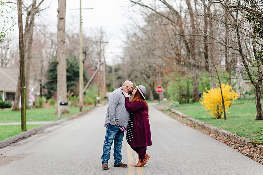 kissing in the street lookout mountain engagement