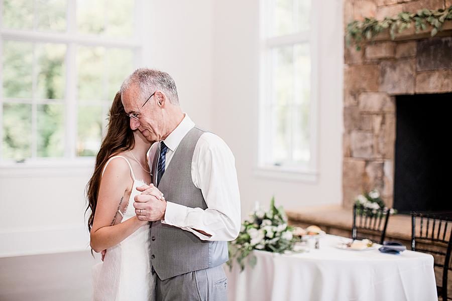 Father daughter first dance by Knoxville Wedding Photographer, Amanda May Photos.