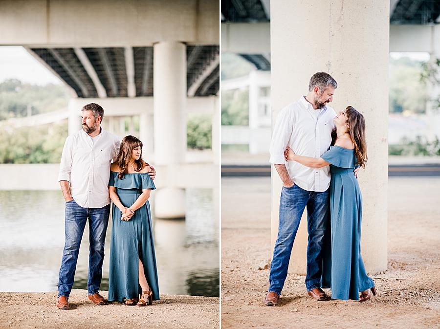 Arms around waist at this Printshop Brewery engagement by Knoxville Wedding Photographer, Amanda May Photos.