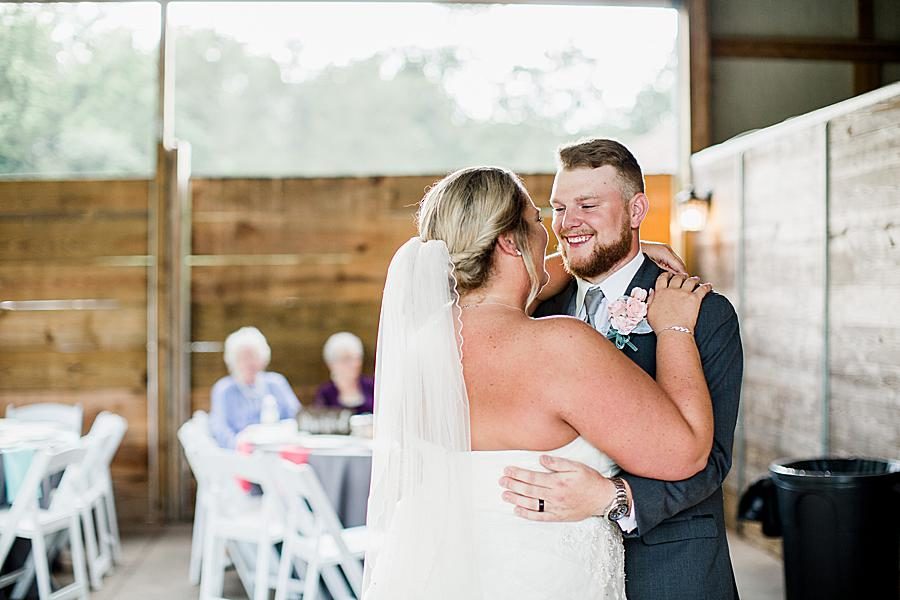 First dance at this Strawberry Creek Wedding by Knoxville Wedding Photographer, Amanda May Photos.