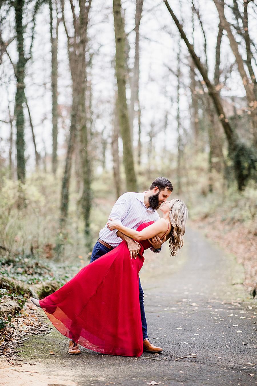 Dip kiss at this Third Creek Greenway by Knoxville Wedding Photographer, Amanda May Photos.