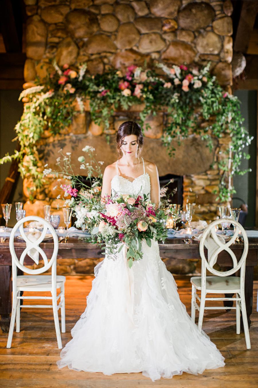 bridal portrait at treehouse grove styled shoot