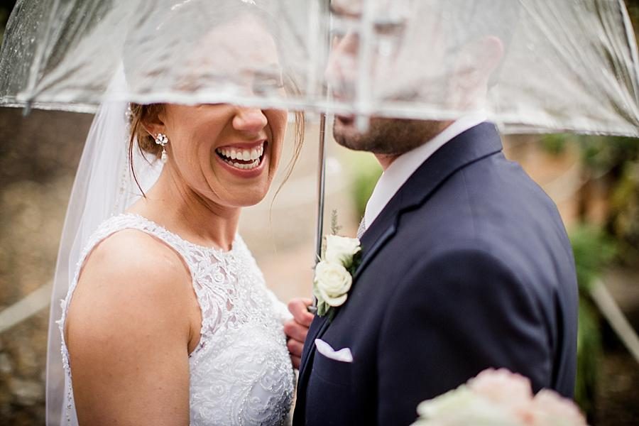 Under and umbrella at these 2017 favorite weddings by Knoxville Wedding Photographer, Amanda May Photos.