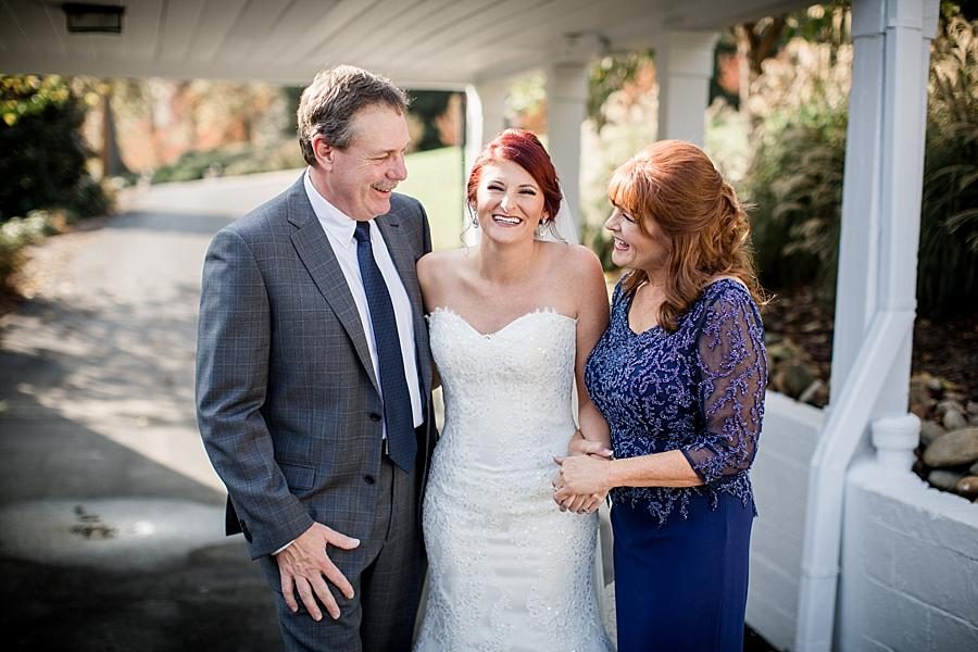 Bride with her parents at these 2017 favorite weddings by Knoxville Wedding Photographer, Amanda May Photos.