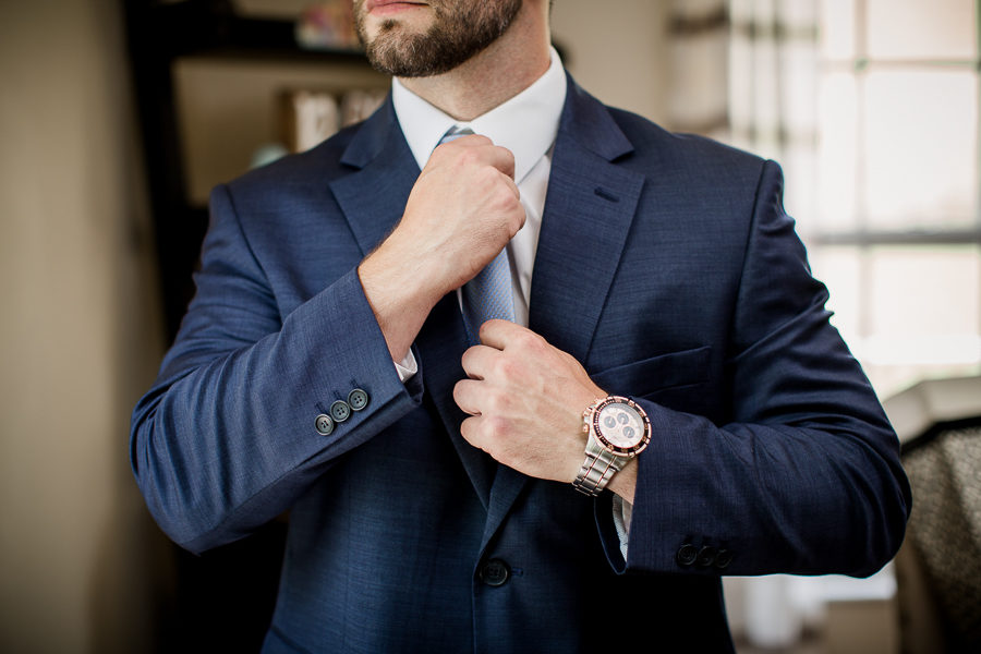 Straightening his tie at these 2017 favorite weddings by Knoxville Wedding Photographer, Amanda May Photos.