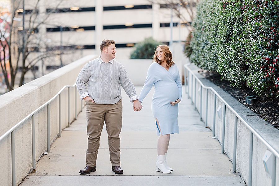 downtown knoxville winter maternity