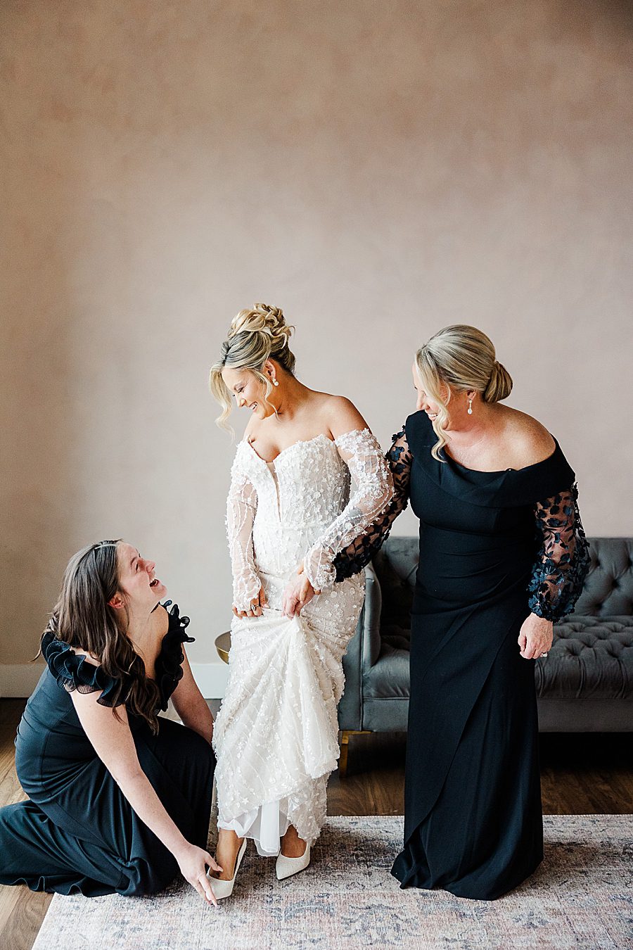 bride and attendants at winter trillium wedding