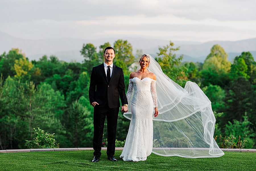 flowy veil